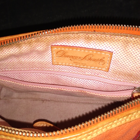 Dooney - Picture 4 of 4